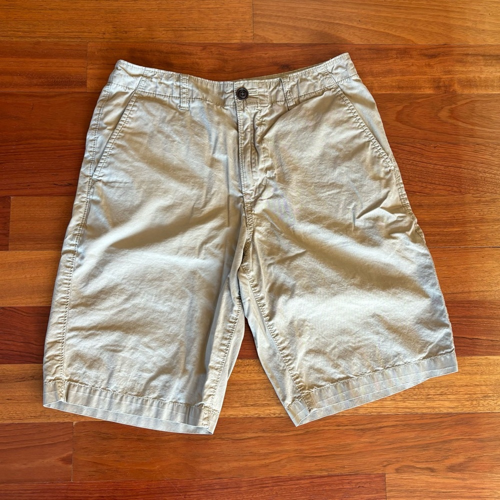 Eddie Bauer Chino Shorts size 30